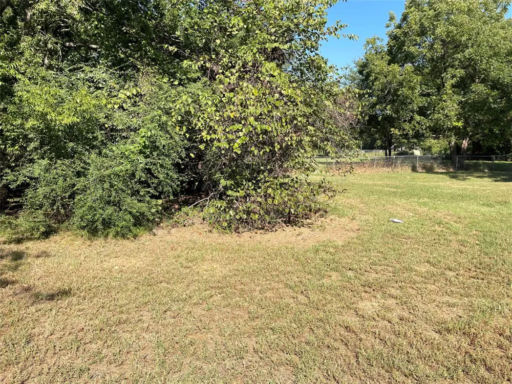 Lynch Street Como, TX 75431