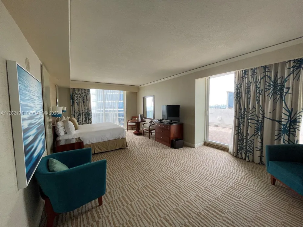 18001 Collins Ave #2912+Terrace Sunny Isles Beach, FL 33160