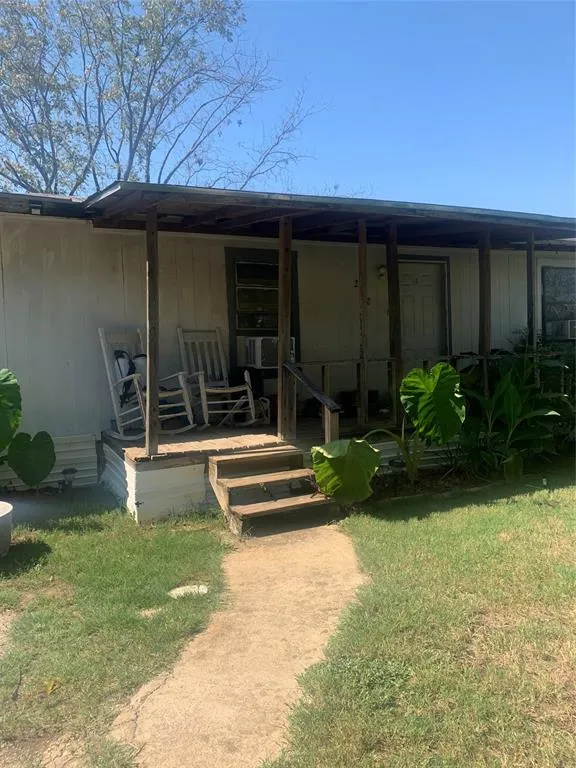 242 W Sayers Drive W Mansfield, TX 76063