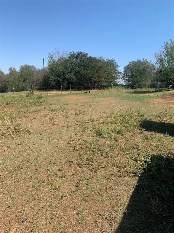 242 W Sayers Drive W Mansfield, TX 76063