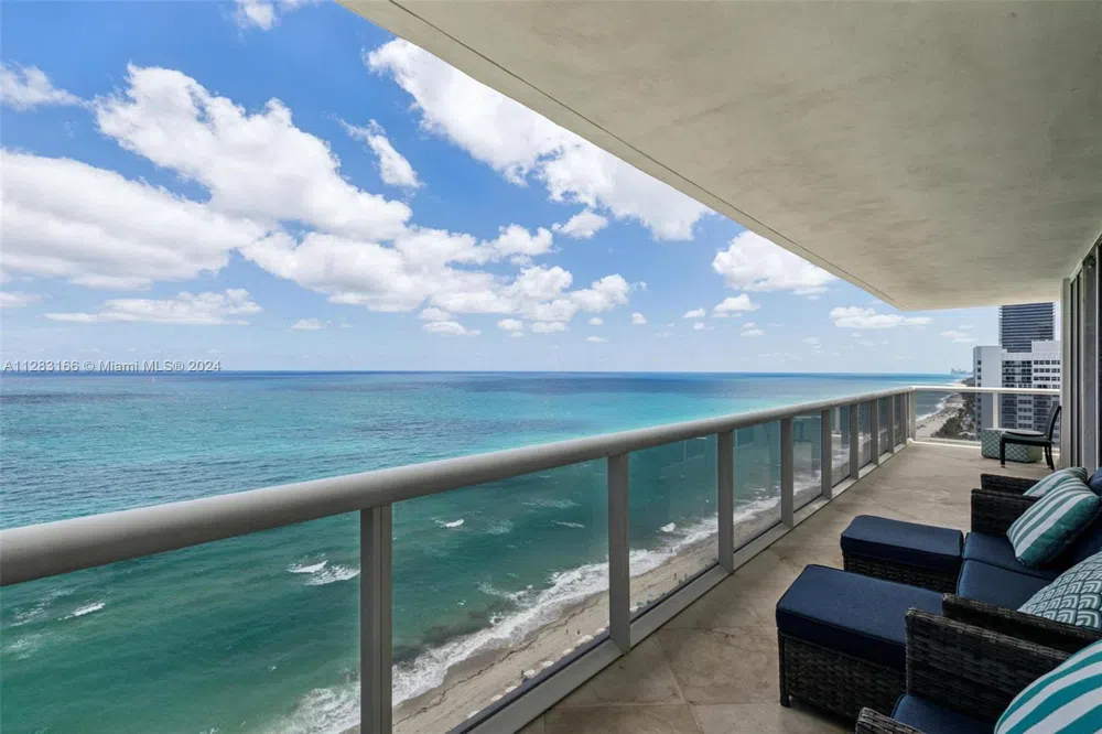 1830 S OCEAN DR #2102 Hallandale Beach, FL 33009