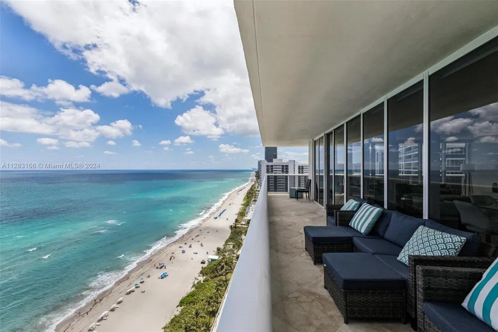1830 S OCEAN DR #2102 Hallandale Beach, FL 33009