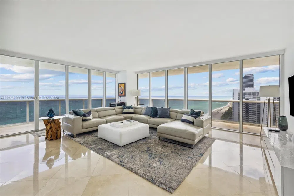 1830 S OCEAN DR #2102 Hallandale Beach, FL 33009