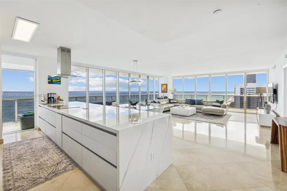 1830 S OCEAN DR #2102 Hallandale Beach, FL 33009