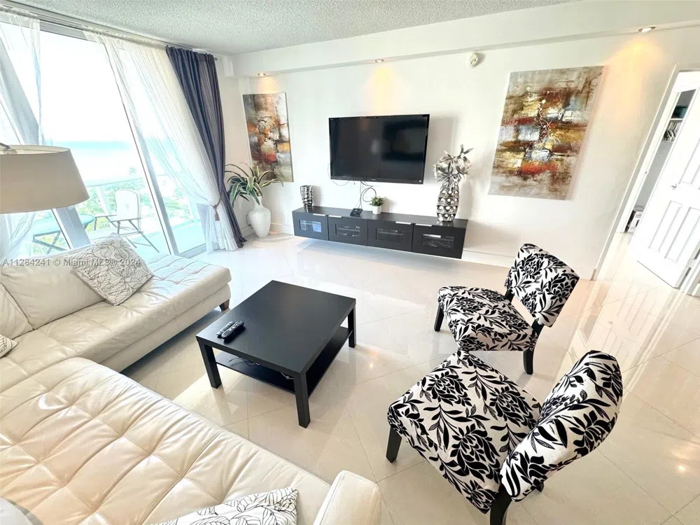 3901 S Ocean Dr #8E Hollywood, FL 33019