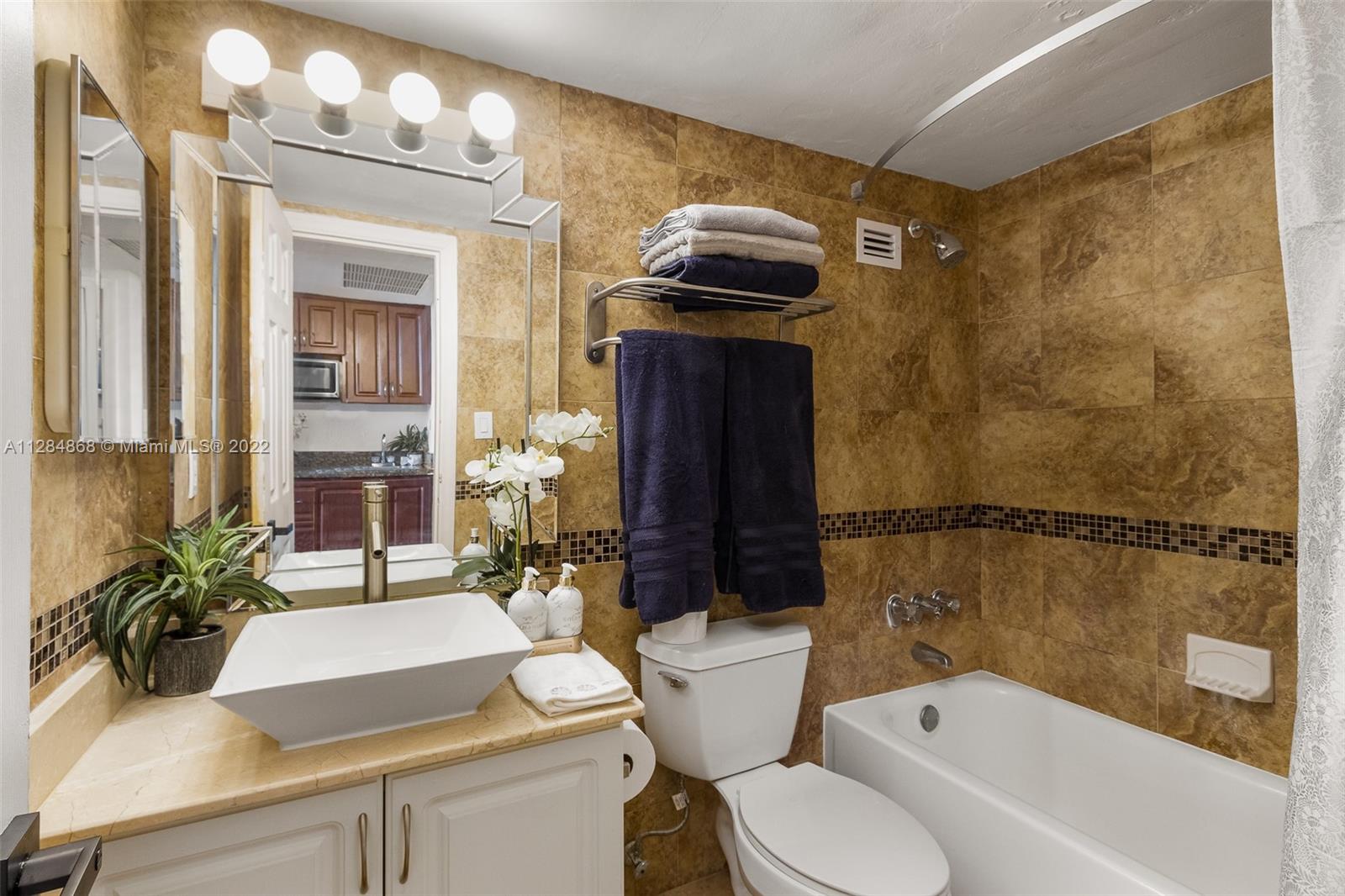 19201 Collins Ave #641 Sunny Isles Beach, FL 33160