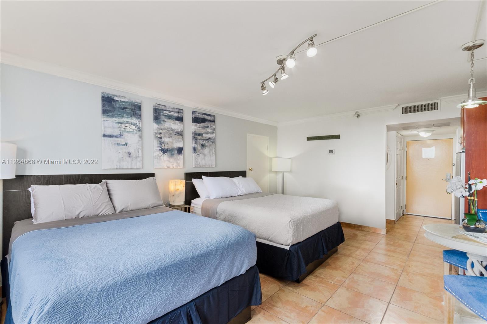 19201 Collins Ave #641 Sunny Isles Beach, FL 33160