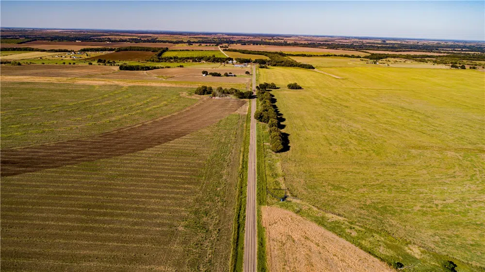 450 Fm 1063 Thrall, TX 76578