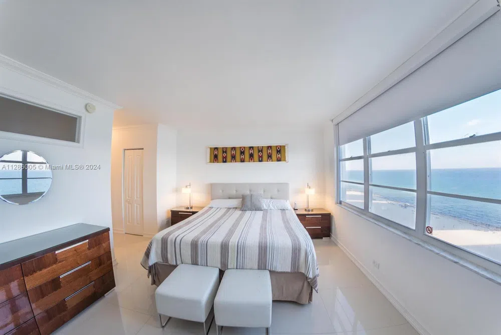 5601 Collins Ave #1206 Miami Beach, FL 33140