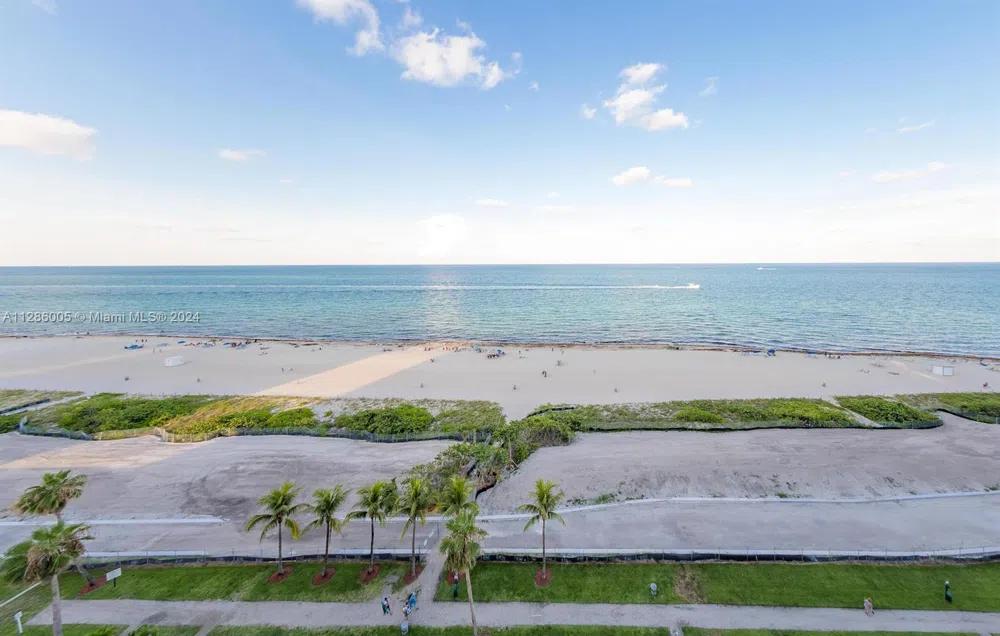 5601 Collins Ave #1206 Miami Beach, FL 33140