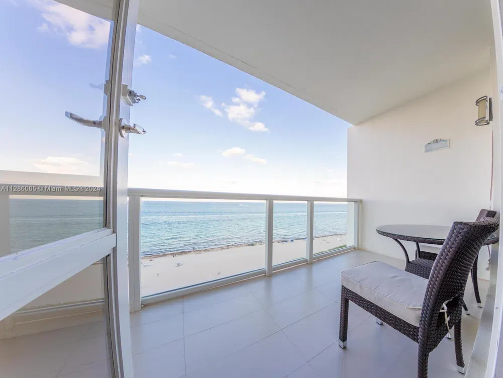5601 Collins Ave #1206 Miami Beach, FL 33140