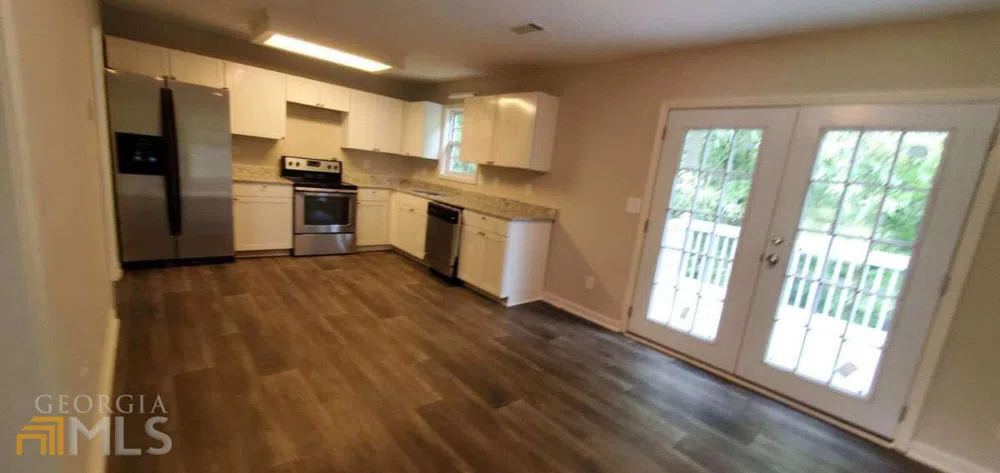 6050 April DR Sugar Hill, GA 30518