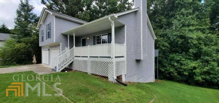 6050 April DR Sugar Hill, GA 30518