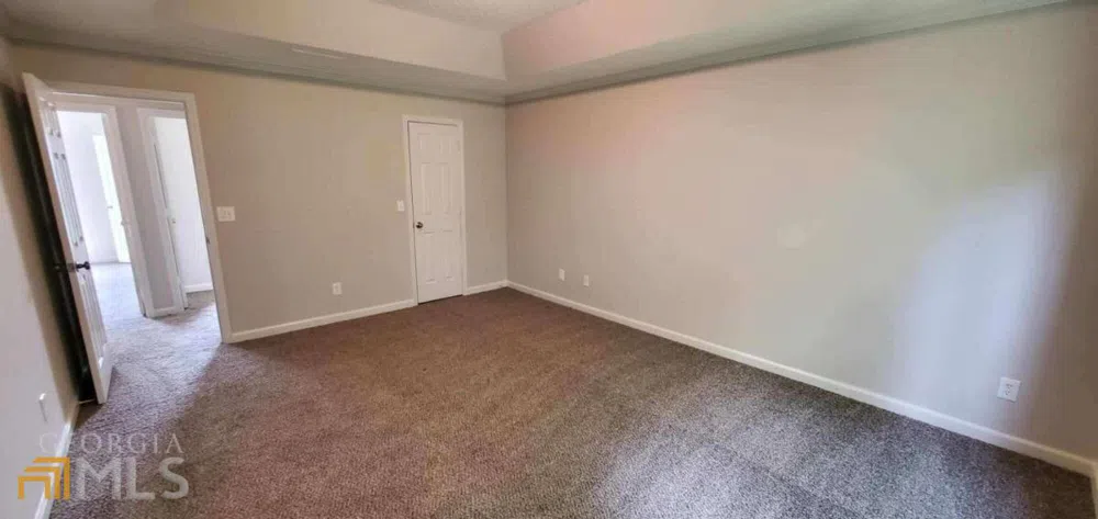 6050 April DR Sugar Hill, GA 30518