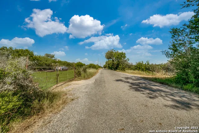 000 Cr 145 Kenedy, TX 78119