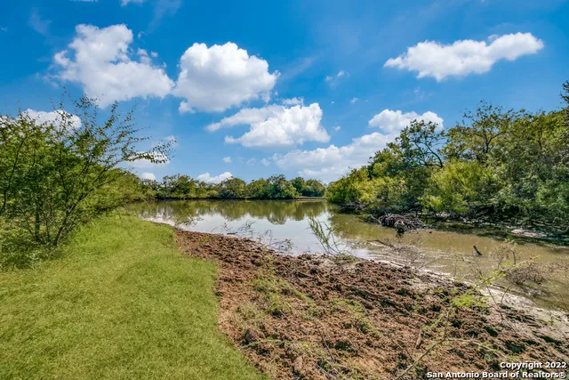 000 Cr 145 Kenedy, TX 78119
