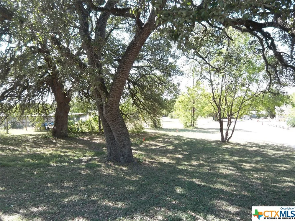 1901 W US HWY 190 I-14 Belton, TX 76513