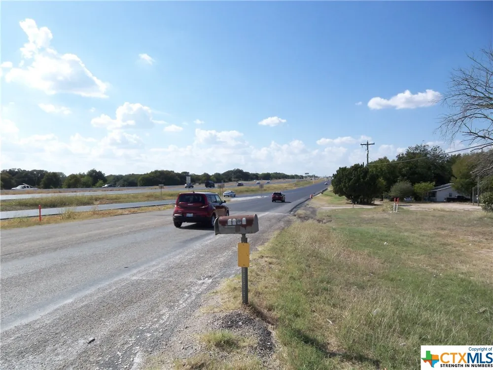 1901 W US HWY 190 I-14 Belton, TX 76513