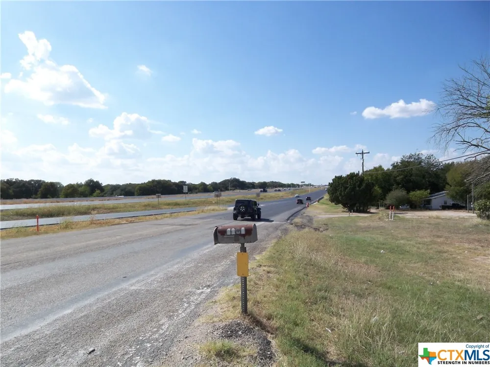 1901 W US HWY 190 I-14 Belton, TX 76513