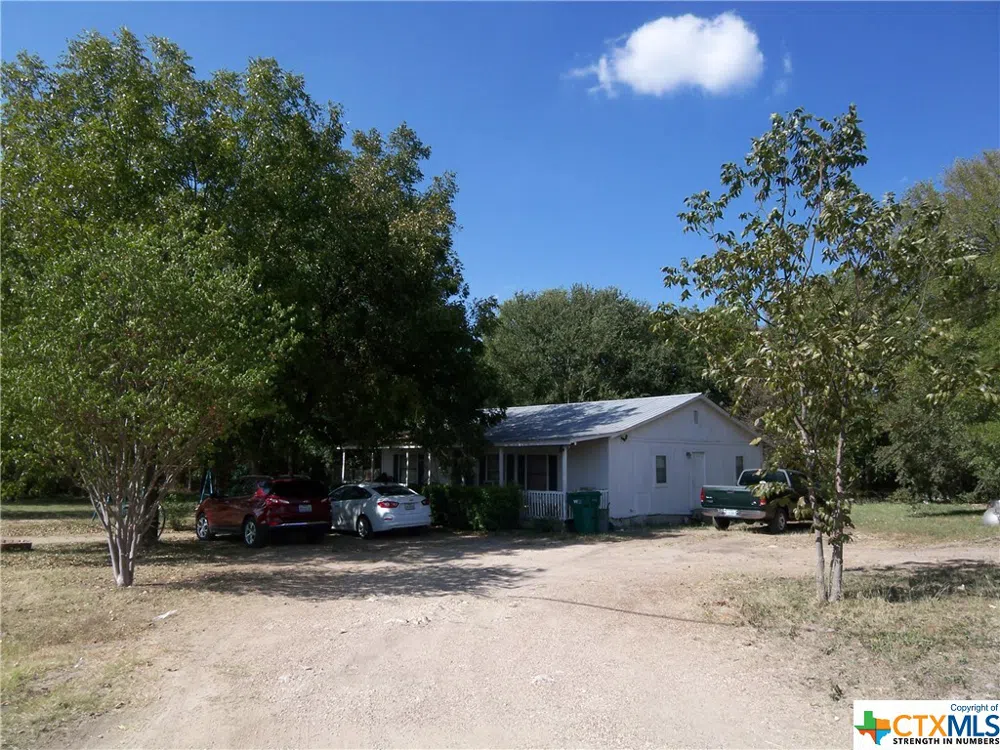 1901 W US HWY 190 I-14 Belton, TX 76513