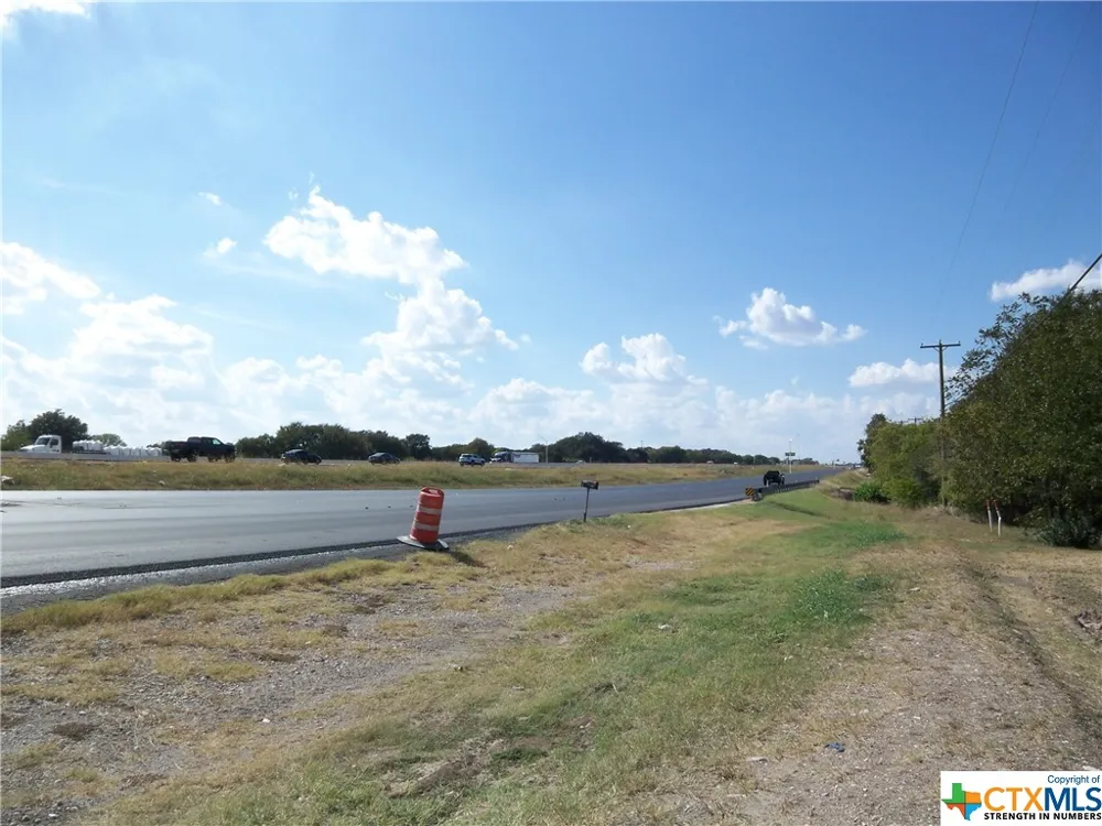 1901 W US HWY 190 I-14 Belton, TX 76513