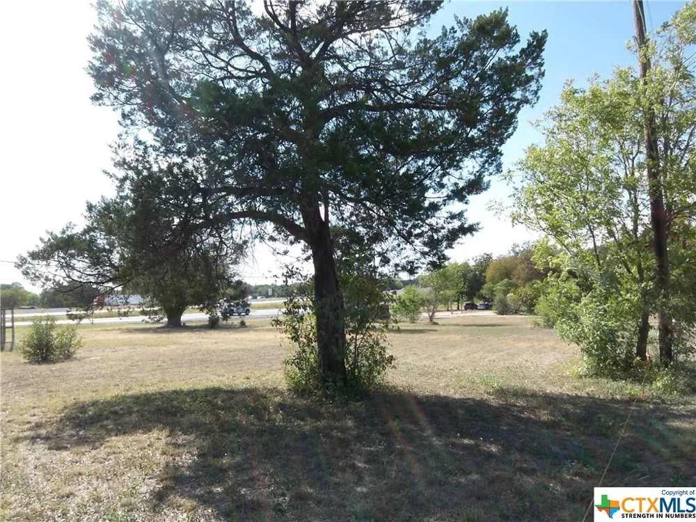 1901 W US HWY 190 I-14 Belton, TX 76513