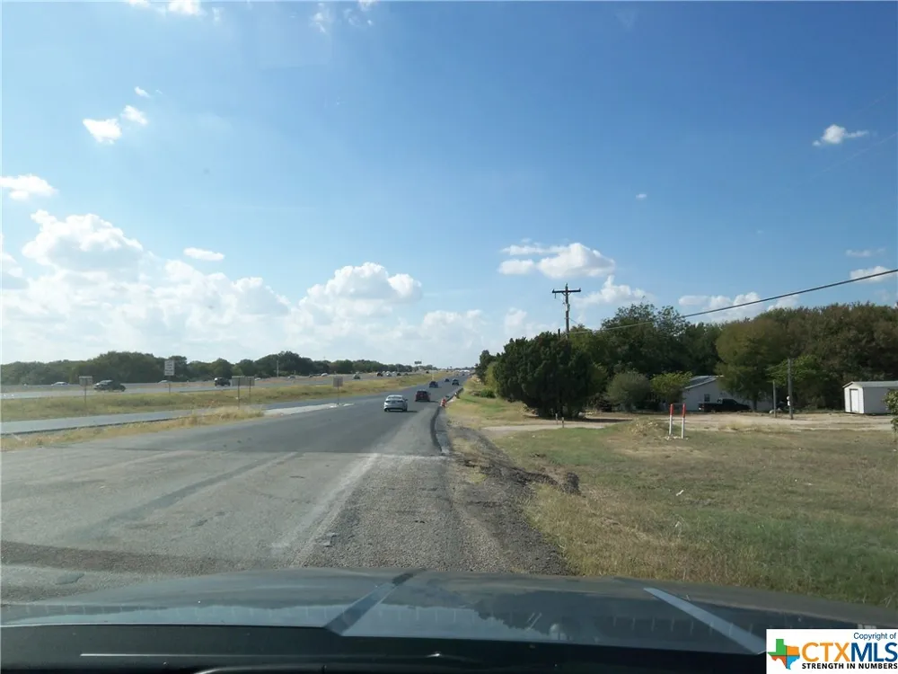 1901 W US HWY 190 I-14 Belton, TX 76513