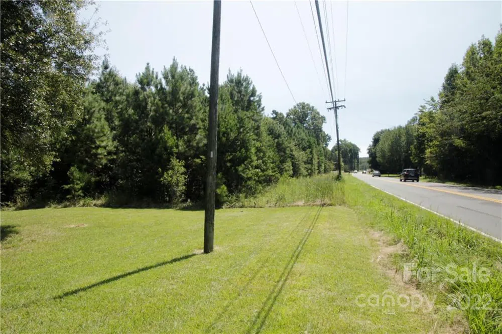 10003 Idlewild Road Matthews, NC 28105