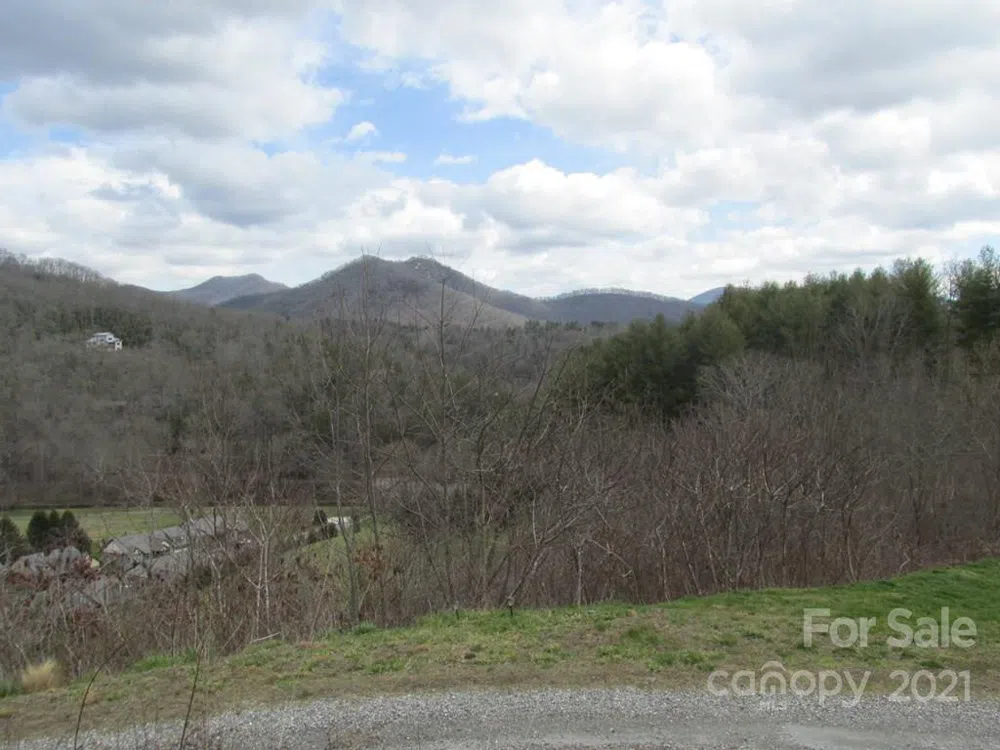 Lot 4 Wild Top Trail Cullowhee, NC 28723