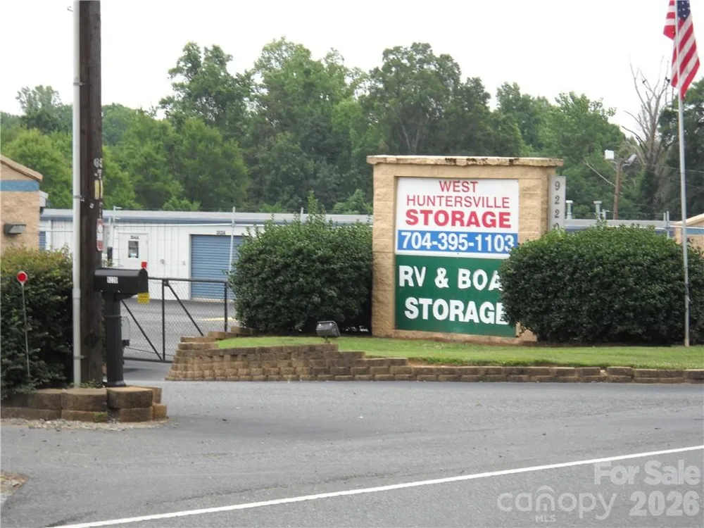 9007 Beatties Ford Road Huntersville, NC 28078