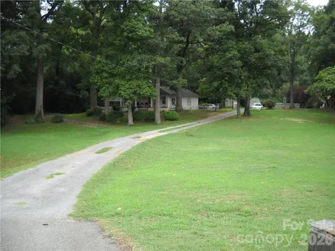 9003 Beatties Ford Road