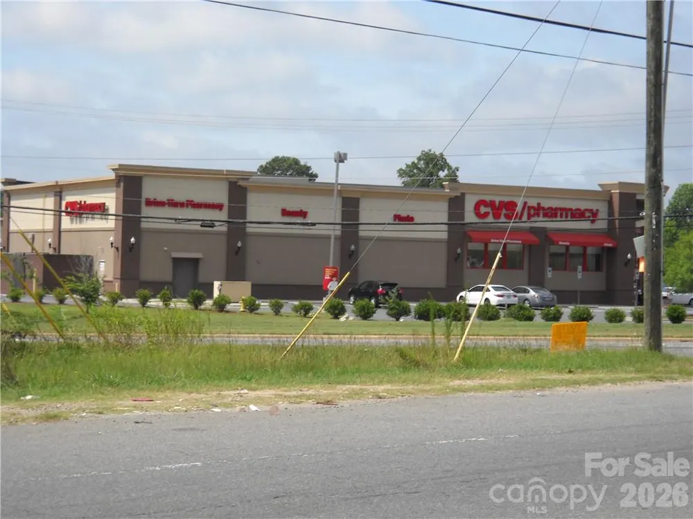 9003 Beatties Ford Road Huntersville, NC 28078