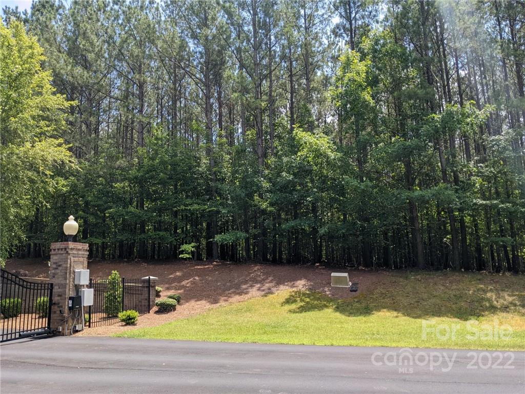 129 Plantation Way #78 Mount Gilead, NC 27306