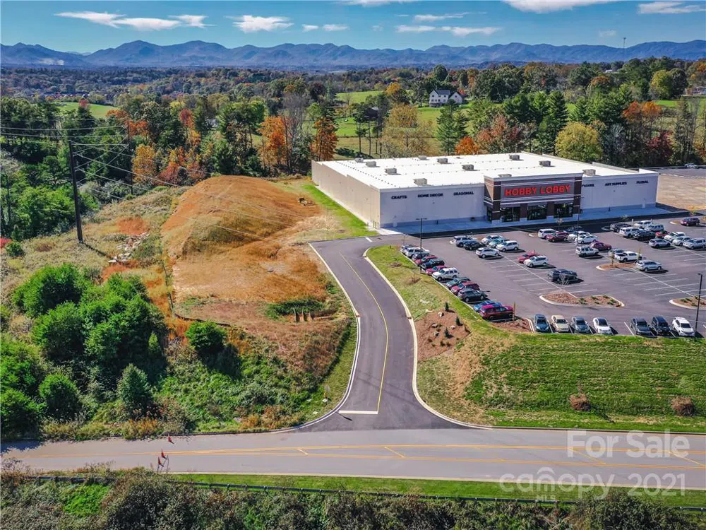 99999 Northridge Commons Parkway #1 Weaverville, NC 28787