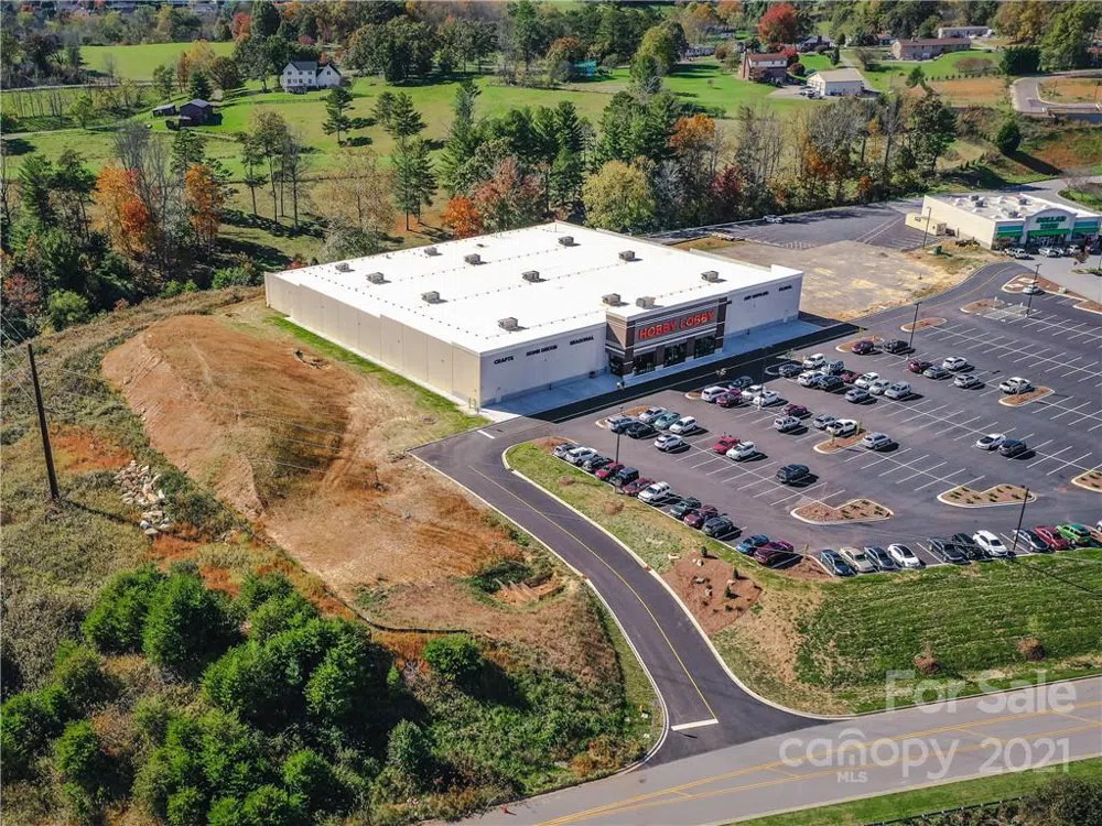 99999 Northridge Commons Parkway #1 Weaverville, NC 28787