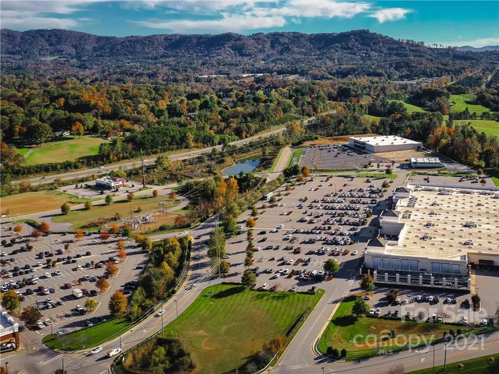 99999 Northridge Commons Parkway #1 Weaverville, NC 28787