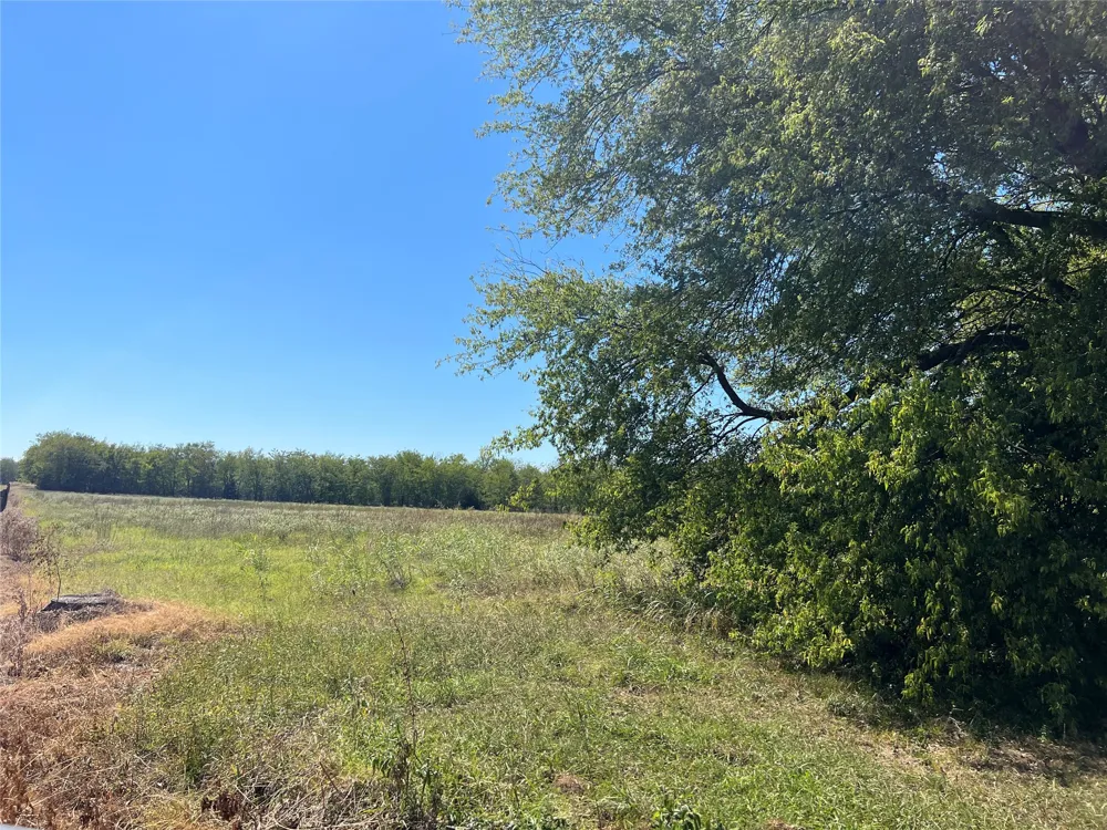 2122 Main Street Sulphur Springs, TX 75482