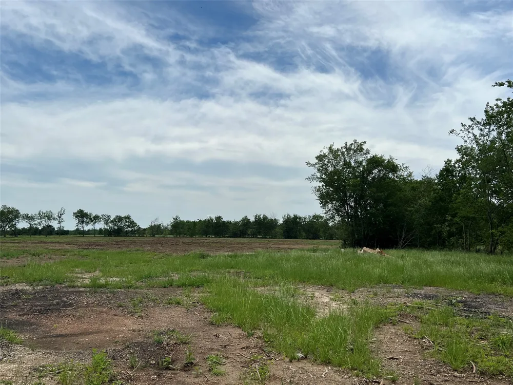 2122 Main Street Sulphur Springs, TX 75482