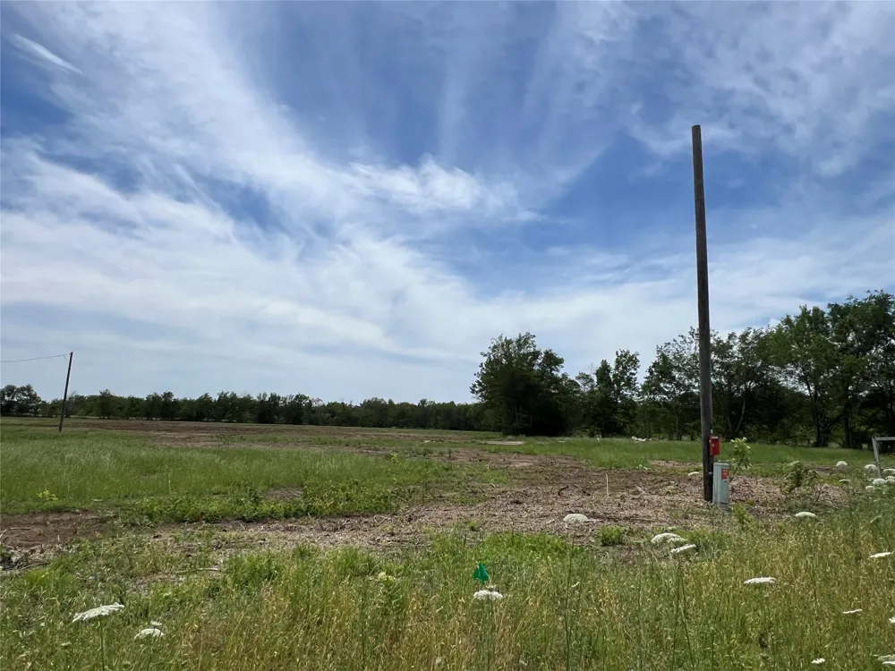 2122 Main Street Sulphur Springs, TX 75482