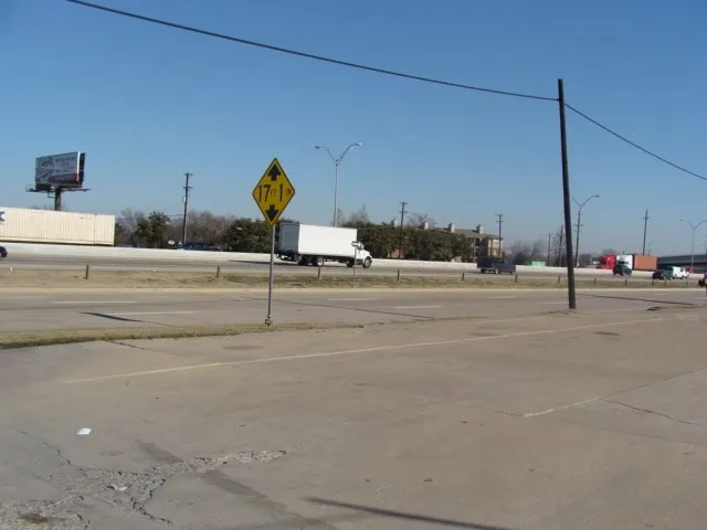 710 E Interstate 30 #B Garland, TX 75043