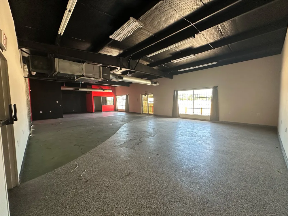 710 E Interstate 30 #B Garland, TX 75043