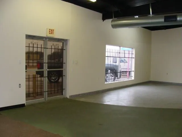 710 E Interstate 30 #B Garland, TX 75043