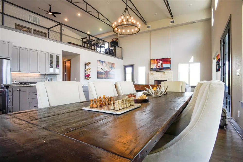 901 High Mountain Road Burnet, TX 78611