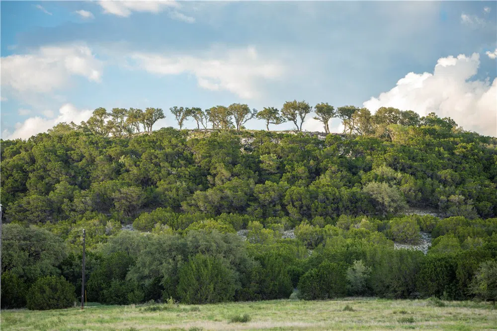 901 High Mountain Road Burnet, TX 78611