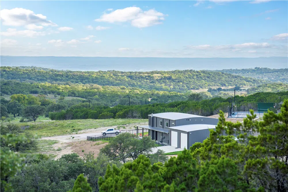901 High Mountain Road Burnet, TX 78611