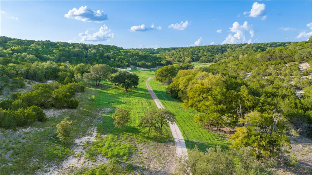 901 High Mountain Road Burnet, TX 78611