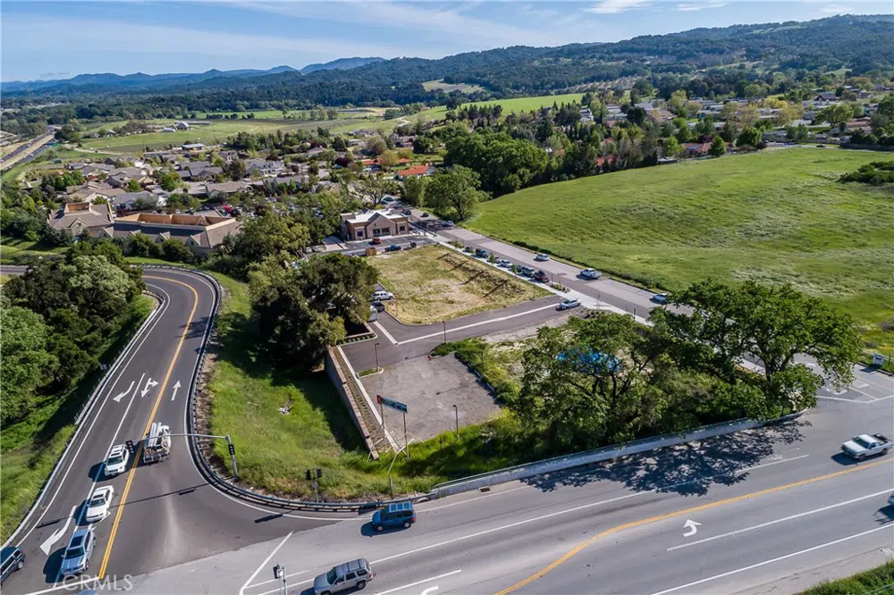 1055 Rossi Road Templeton, CA 93465