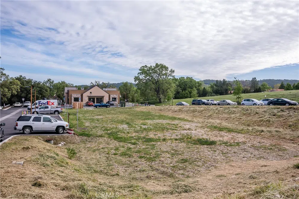 1055 Rossi Road Templeton, CA 93465