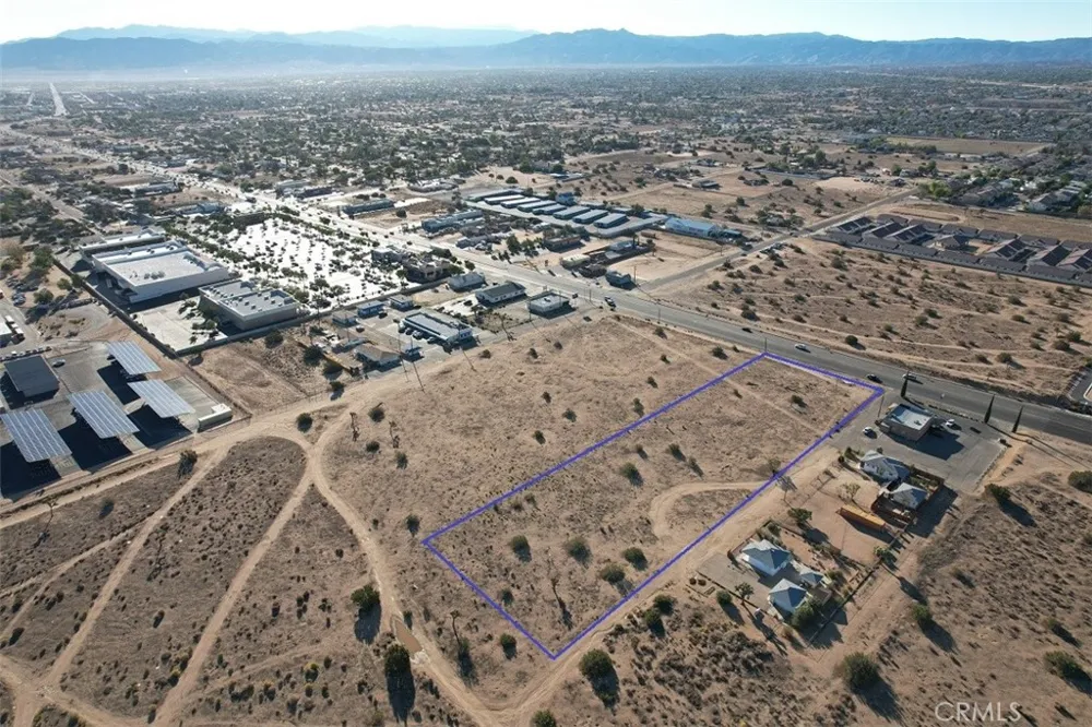 14236 Main Street Hesperia, CA 92345