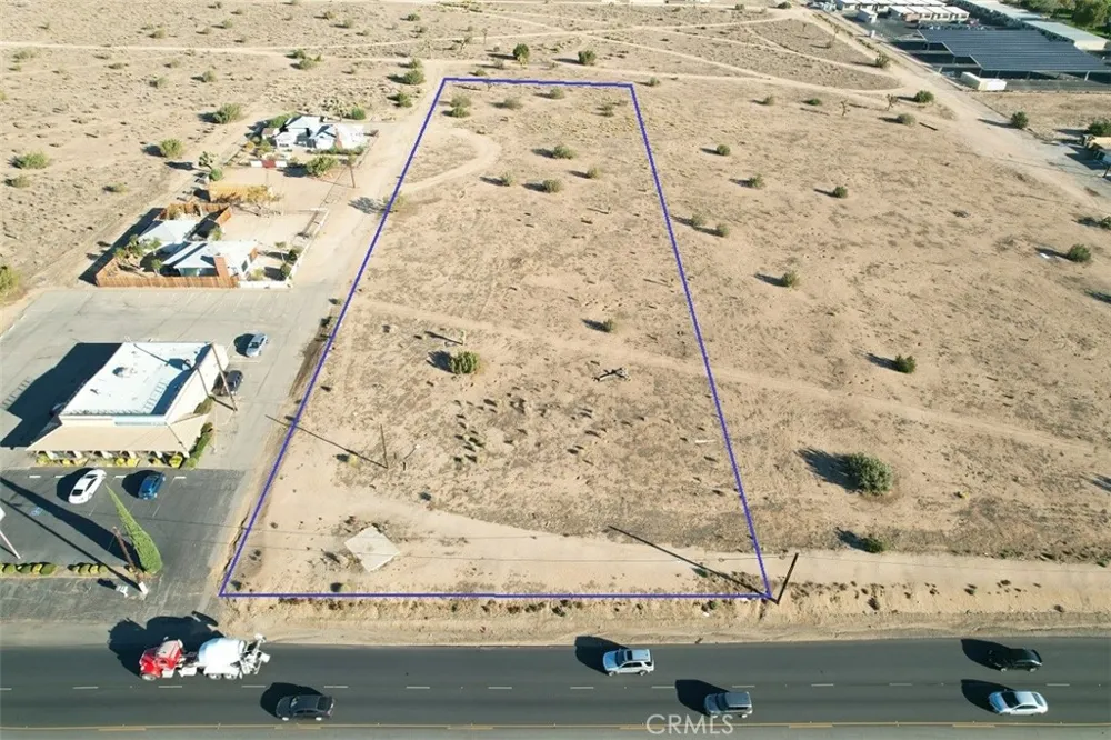 14236 Main Street Hesperia, CA 92345